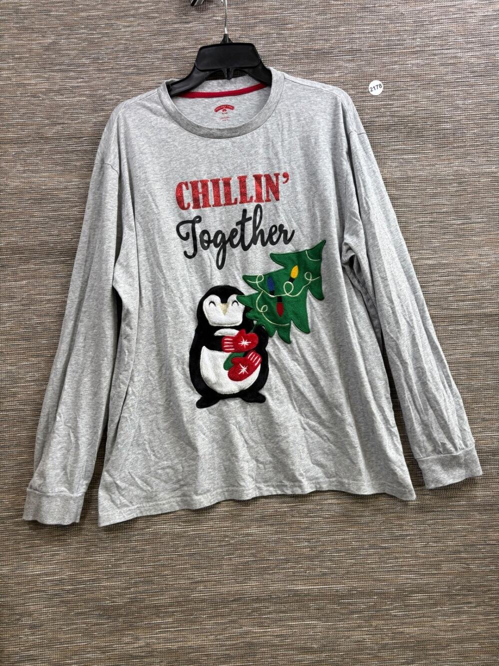 Holiday Sleep Top Penguin Chillin Together Women's Size XL Gray Long Sleeve